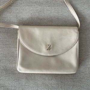 Vintage Paloma Picasso handbag cream